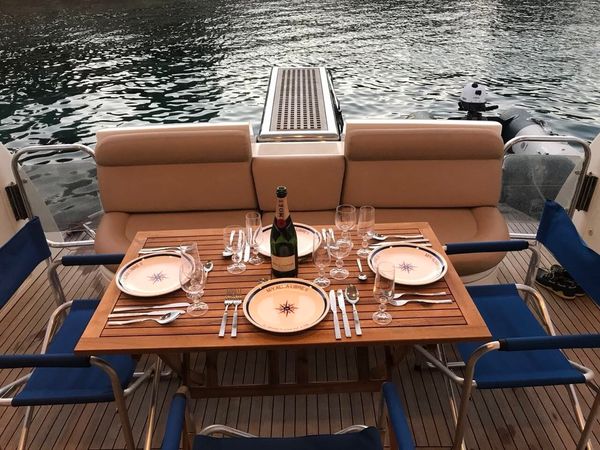 Azimut 46 | Alma Libre 2