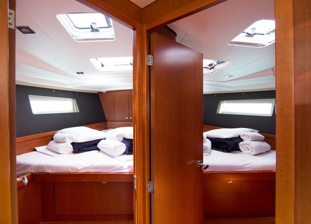 Beneteau Oceanis 45 | Daedalus