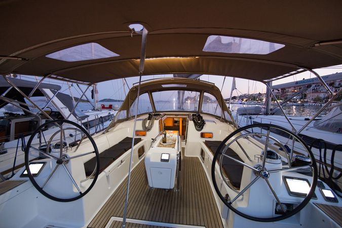 Jeanneau Sun Odyssey 519 | Aurora