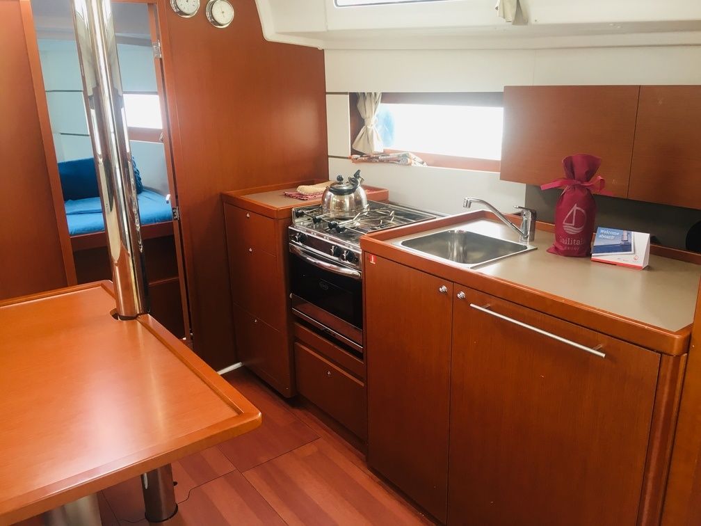 Beneteau Oceanis 38 | Ariele