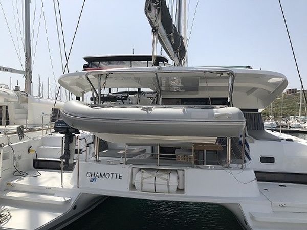 Lagoon 42 | Chamotte