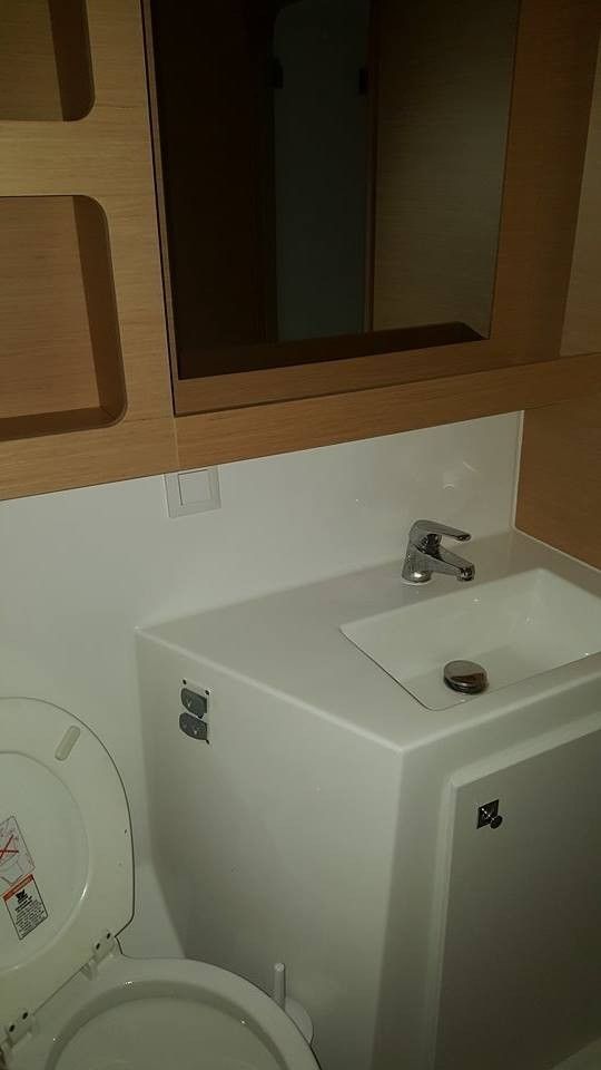 Lagoon 42 | Chamotte