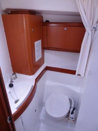 Beneteau Oceanis 40 | Tosca