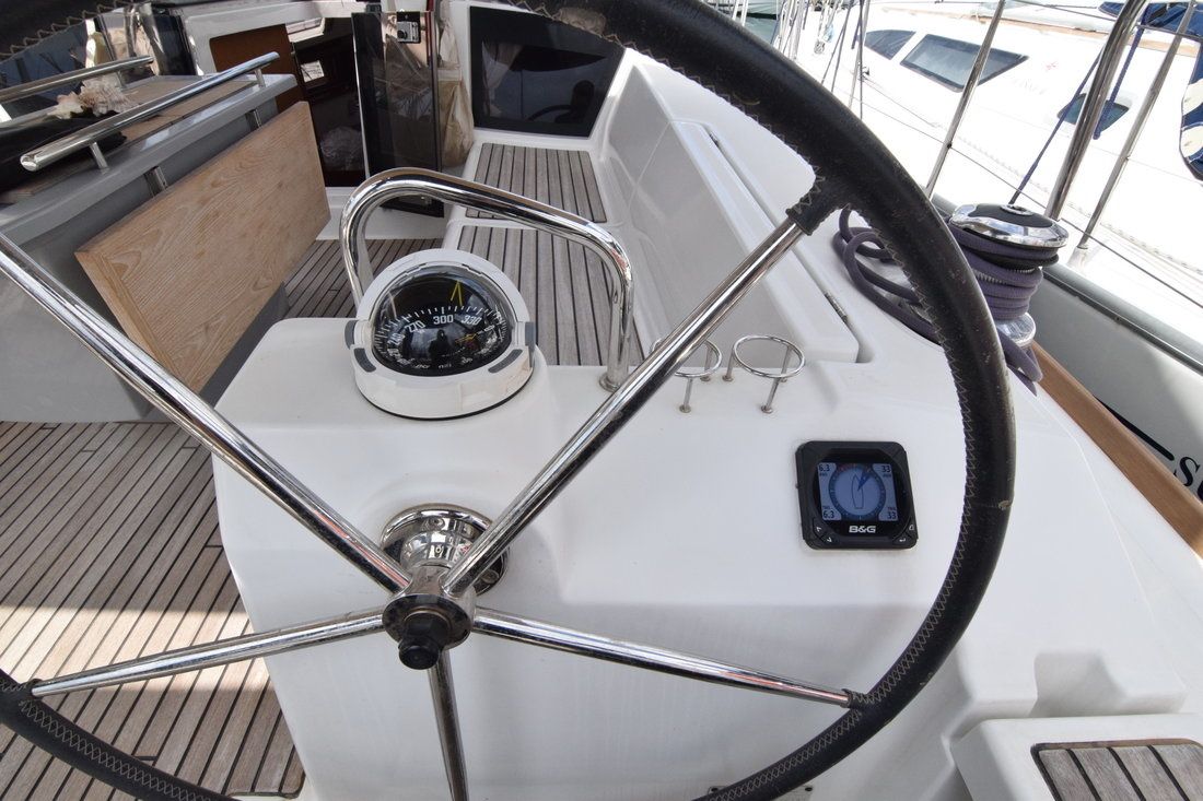 Beneteau Oceanis 41 | Bolero