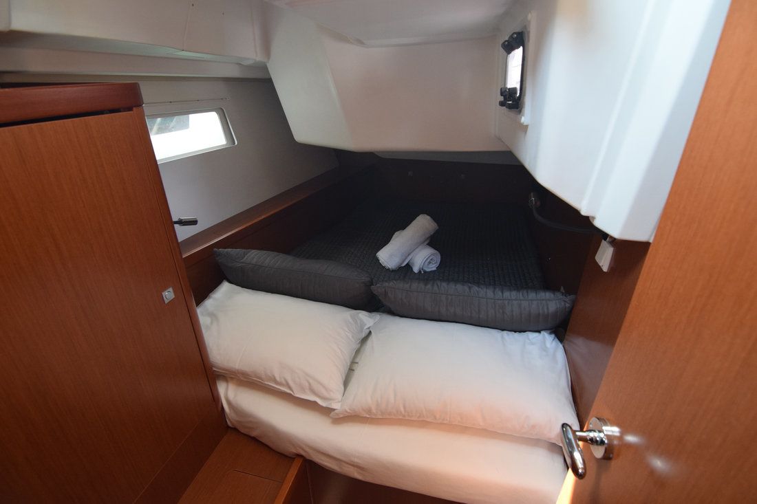 Beneteau Oceanis 41 | Bolero