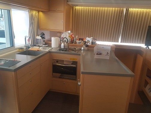 Lagoon 450 F | Hydra 11