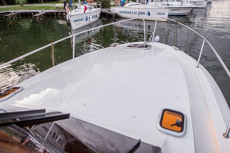 Cobra Yachts 900 | Barwena