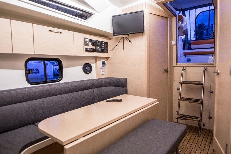 Cobra Yachts 900 | Barwena