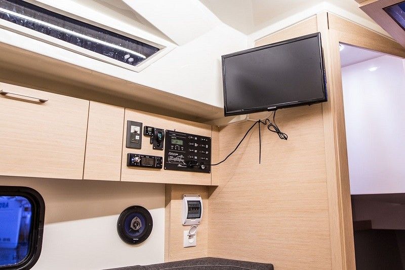 Cobra Yachts 900 | Barwena
