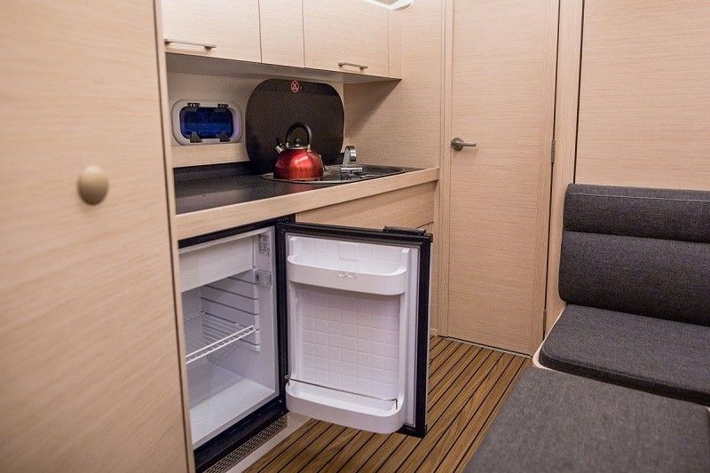Cobra Yachts 900 | Barwena