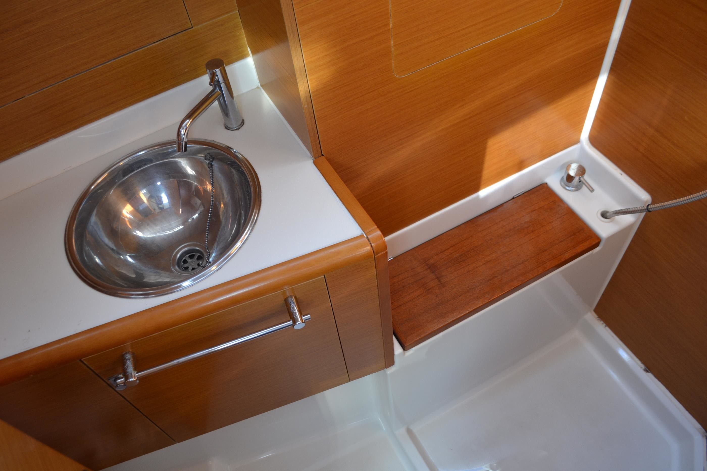 Jeanneau Sun Odyssey 439 | Thales