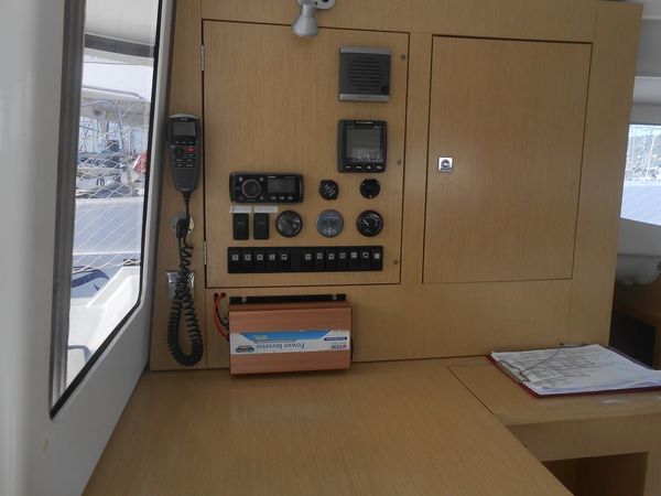 Fountaine Pajot Mahe 36 | Patchanka