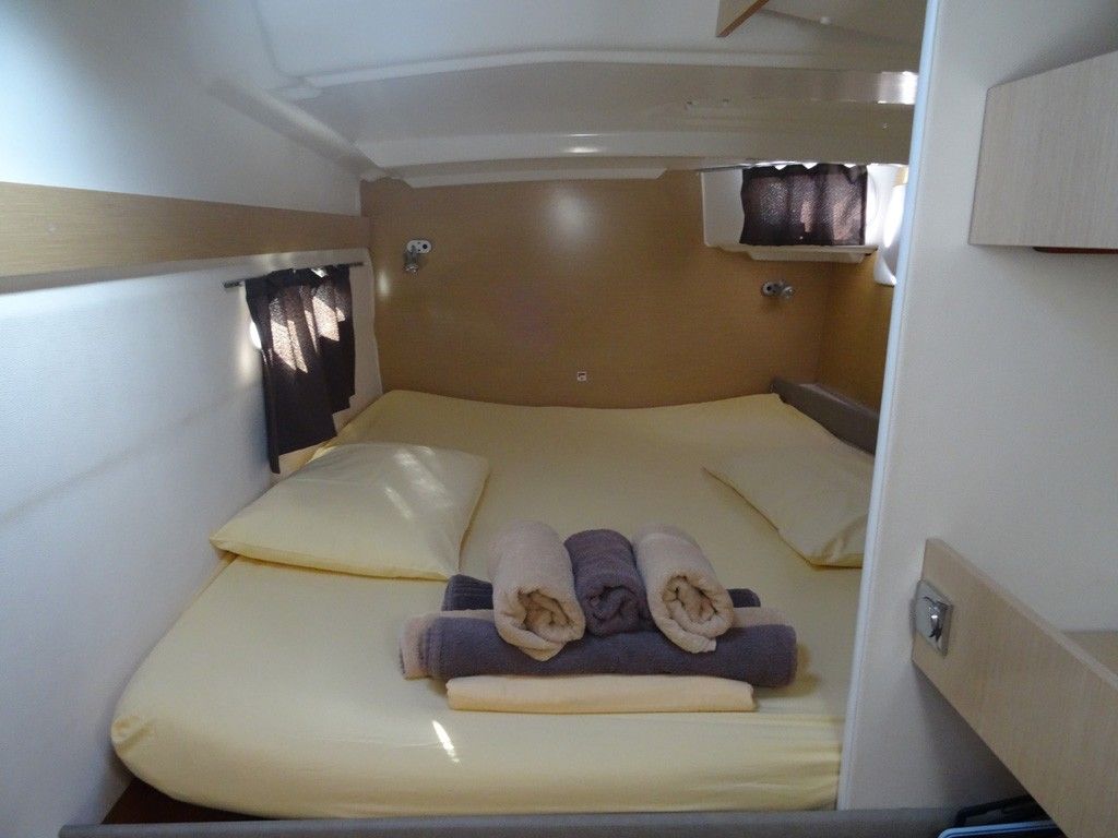 Fountaine Pajot Mahe 36 | Patchanka