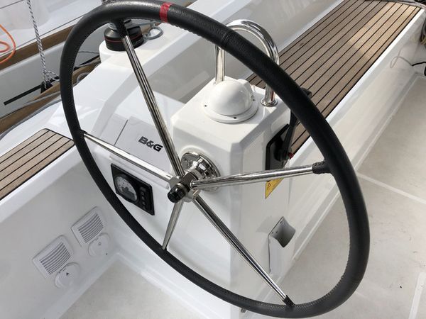 Beneteau Oceanis 38.1 | Nirvana
