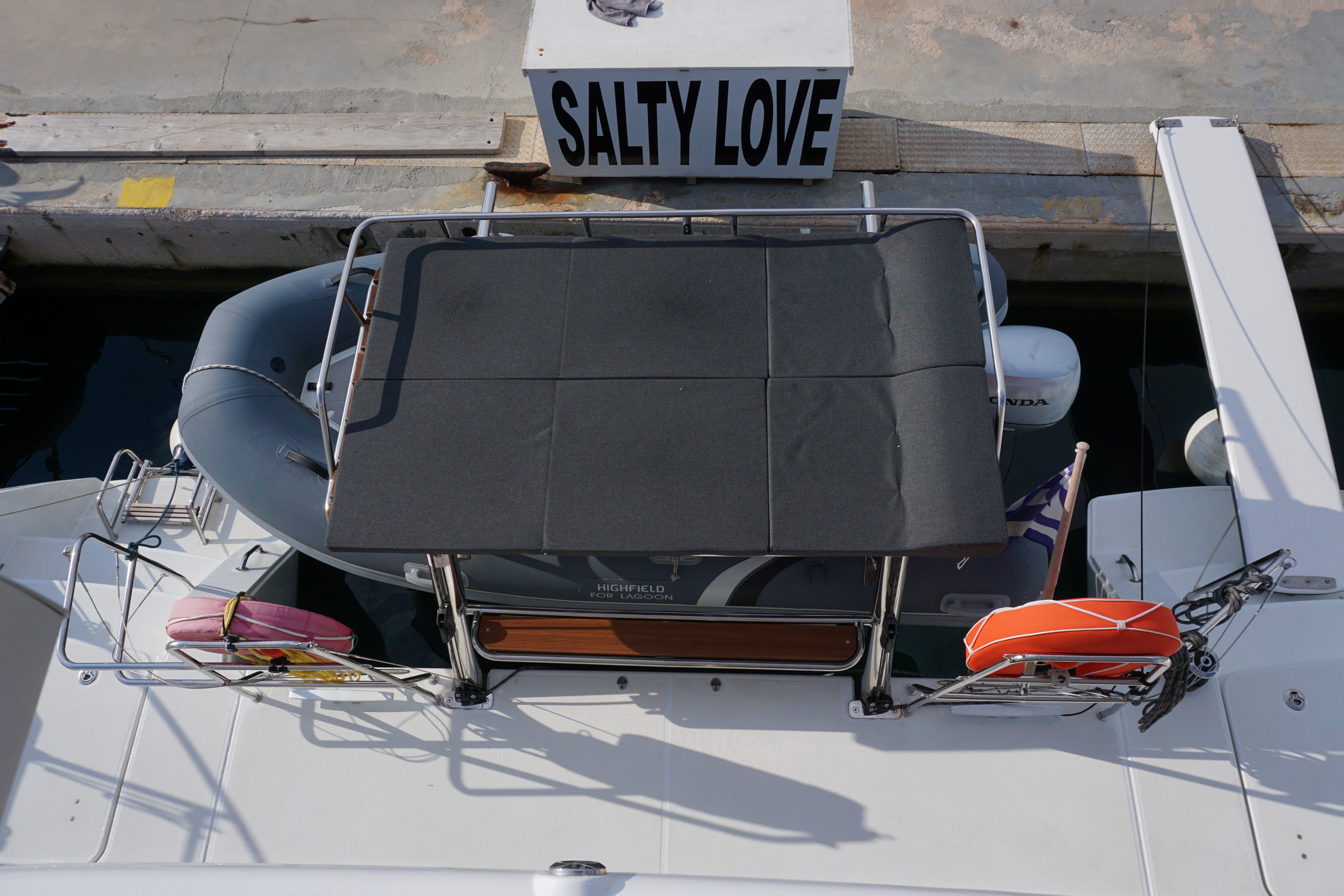 Lagoon 450 S | Salty Love