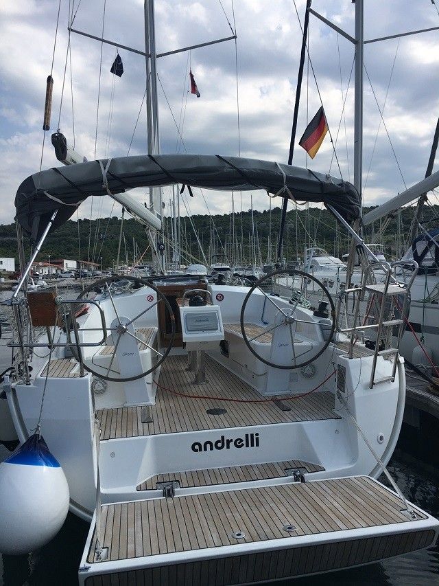 Bavaria Cruiser 37 | Andrelli