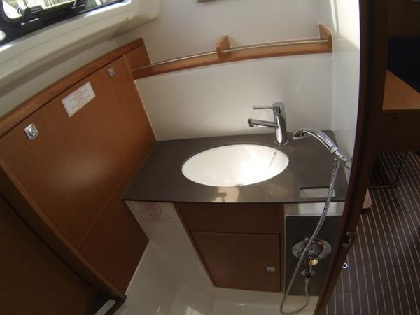 Bavaria Cruiser 37 | Andrelli