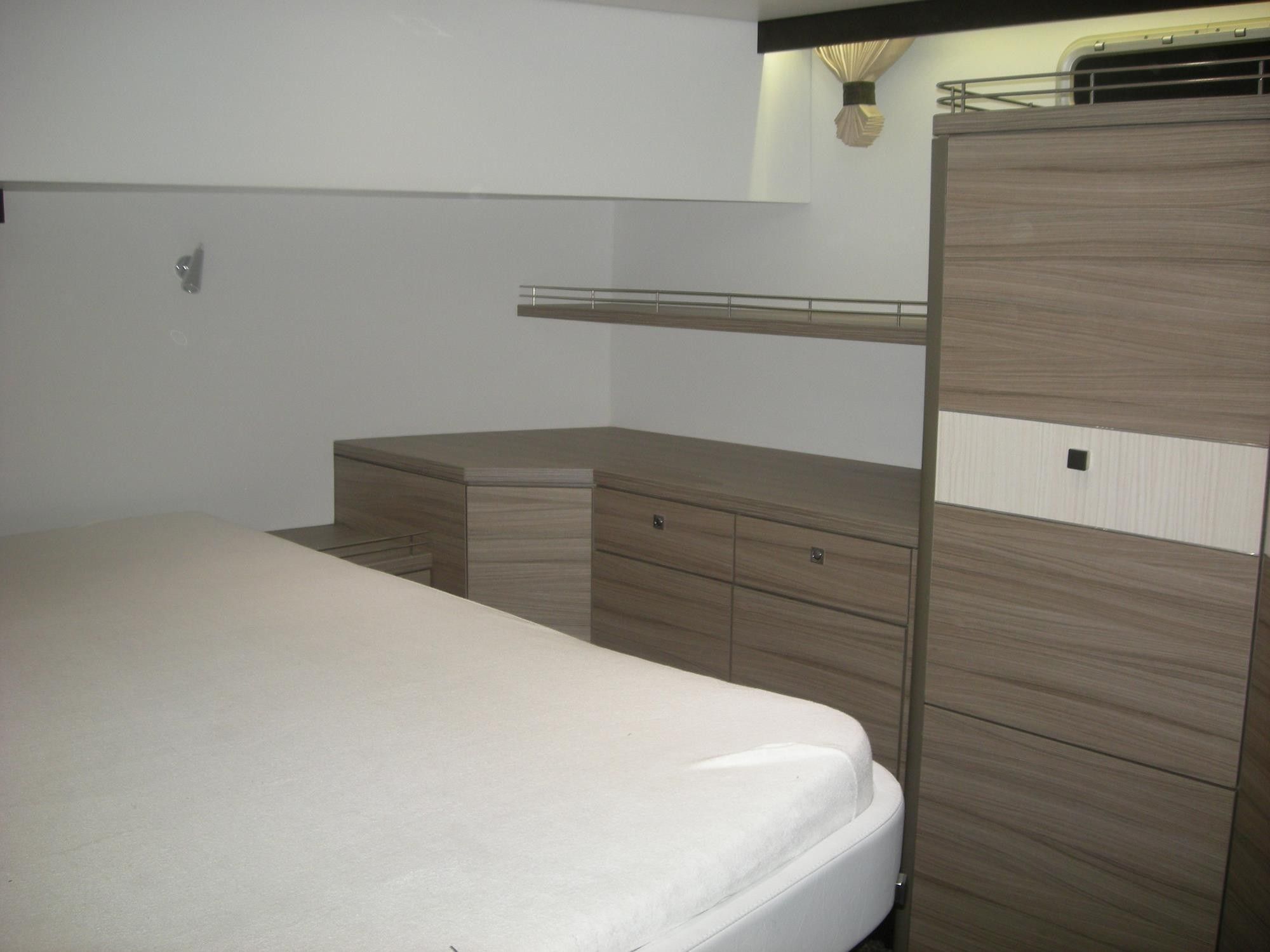 Andante 438 | Gemini