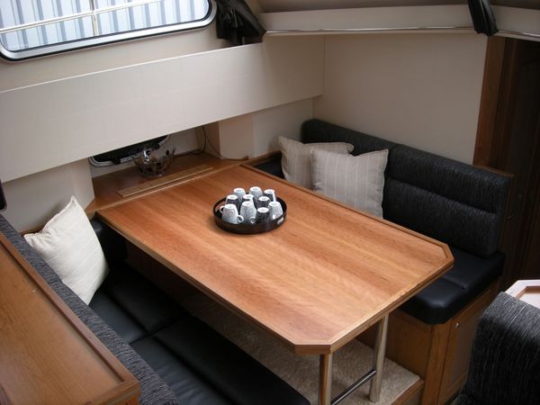 Privilege 1350 | Triton