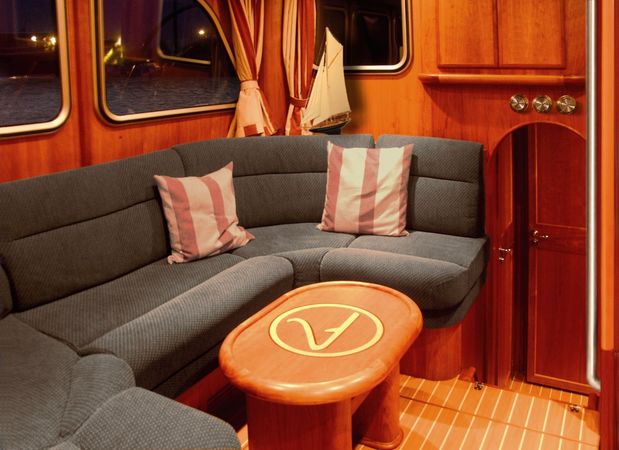 Privilege 1250 | Cygnus