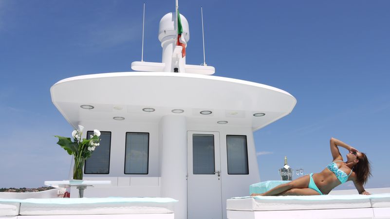 Navetta 85 | Shika Kamata