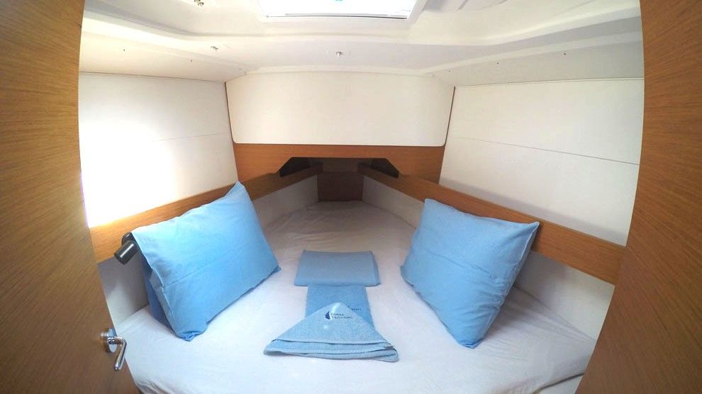 Jeanneau Sun Odyssey 349 | Sarita