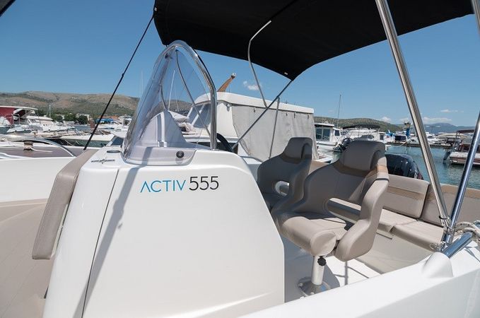 Quicksilver 555 | Activ 1
