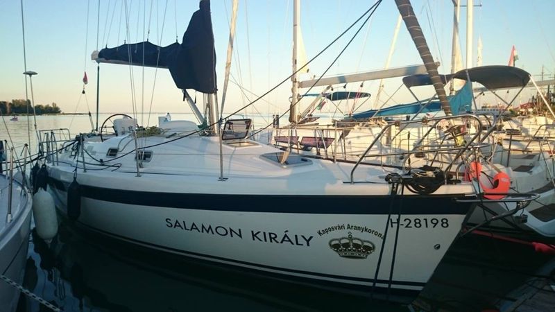 Enter 385 C | Salamon Király