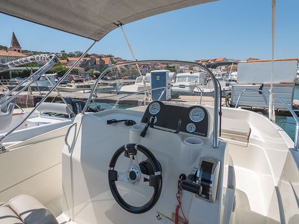 Quicksilver 605 | Quicksilver Activ