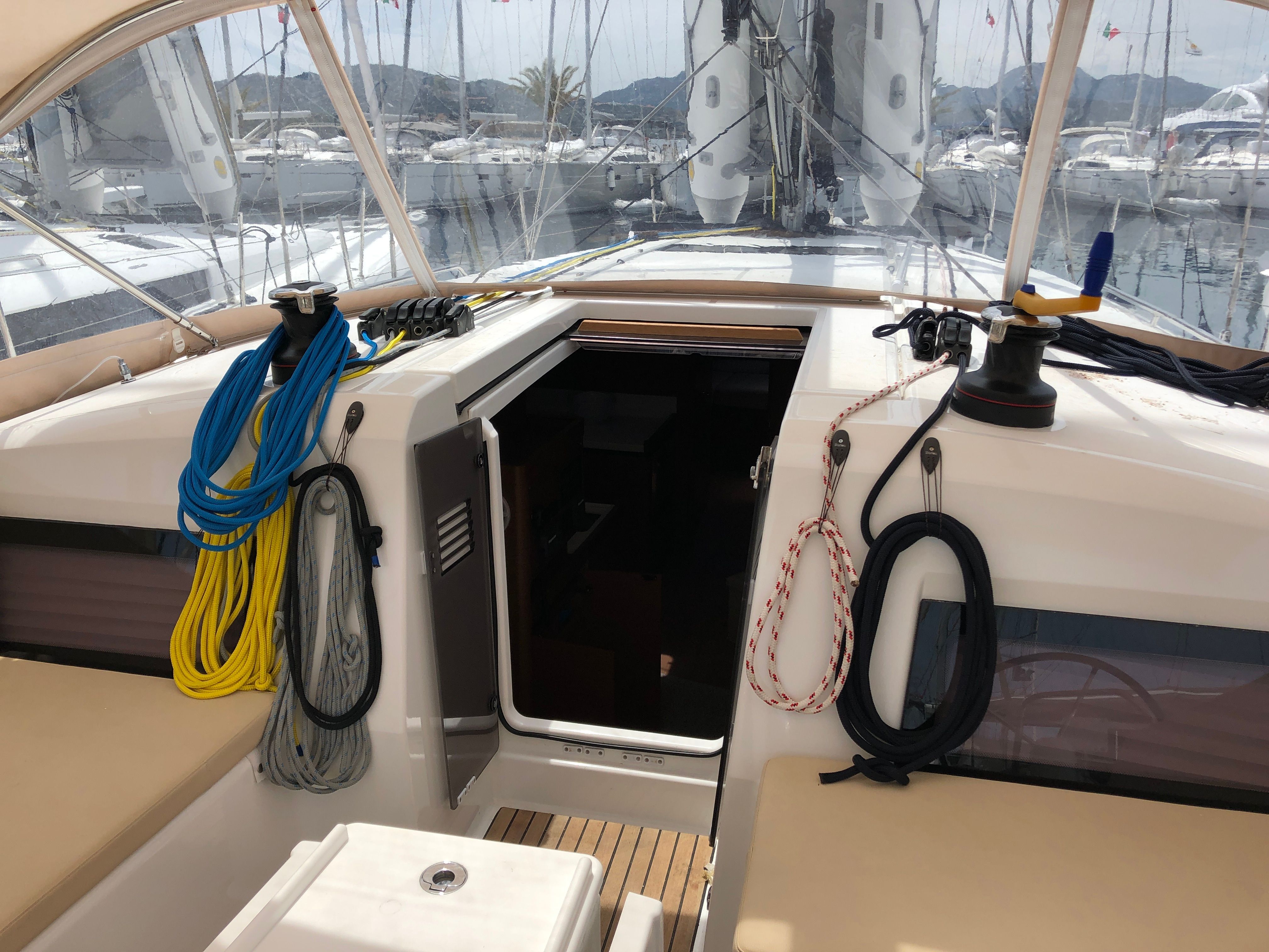 Jeanneau Sun Odyssey 490 | Aurora