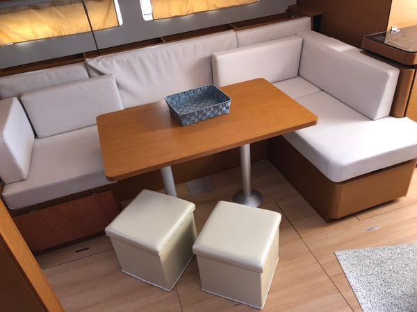 Jeanneau Sun Odyssey 490 | Aurora