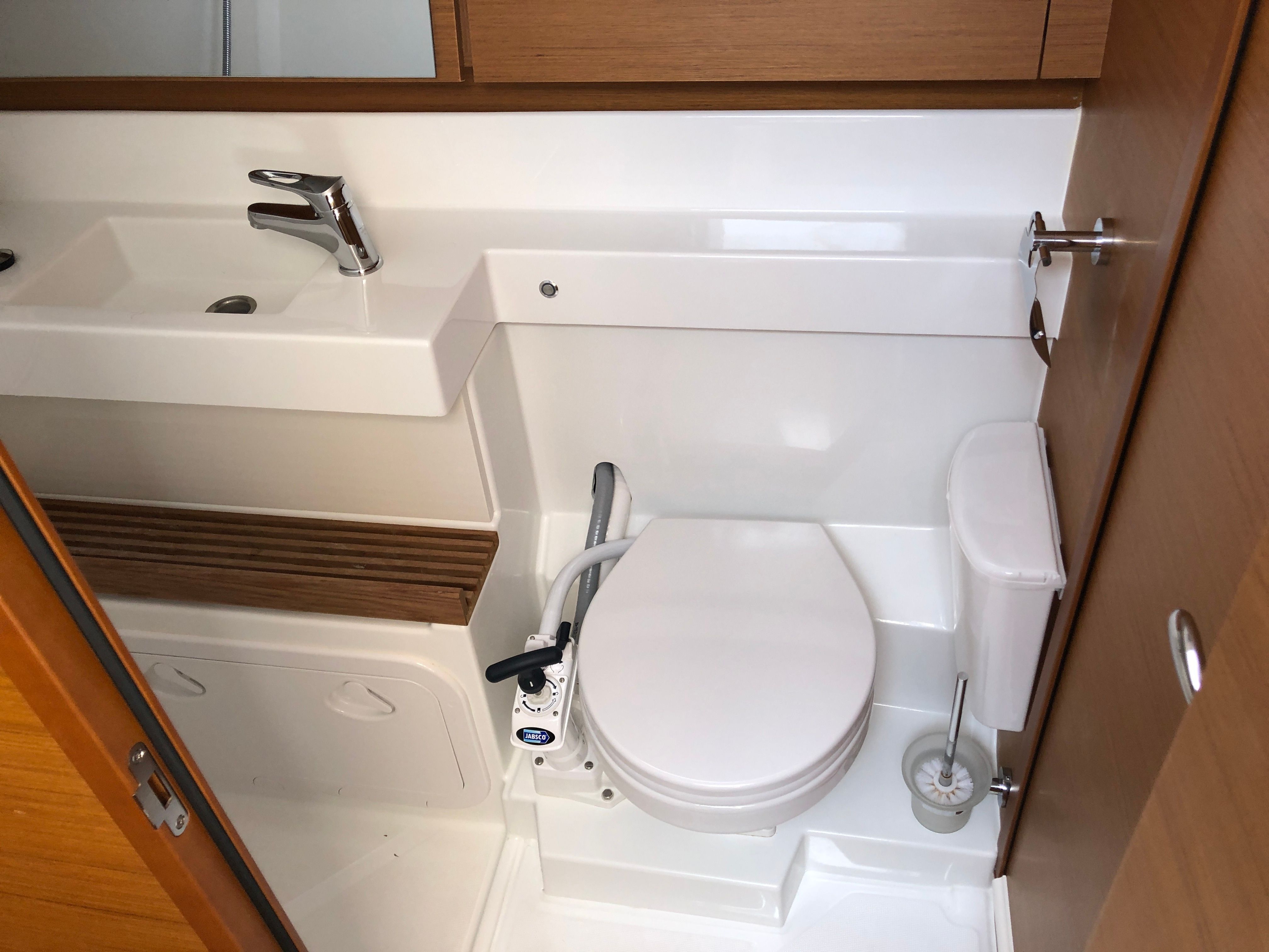 Jeanneau Sun Odyssey 490 | Aurora