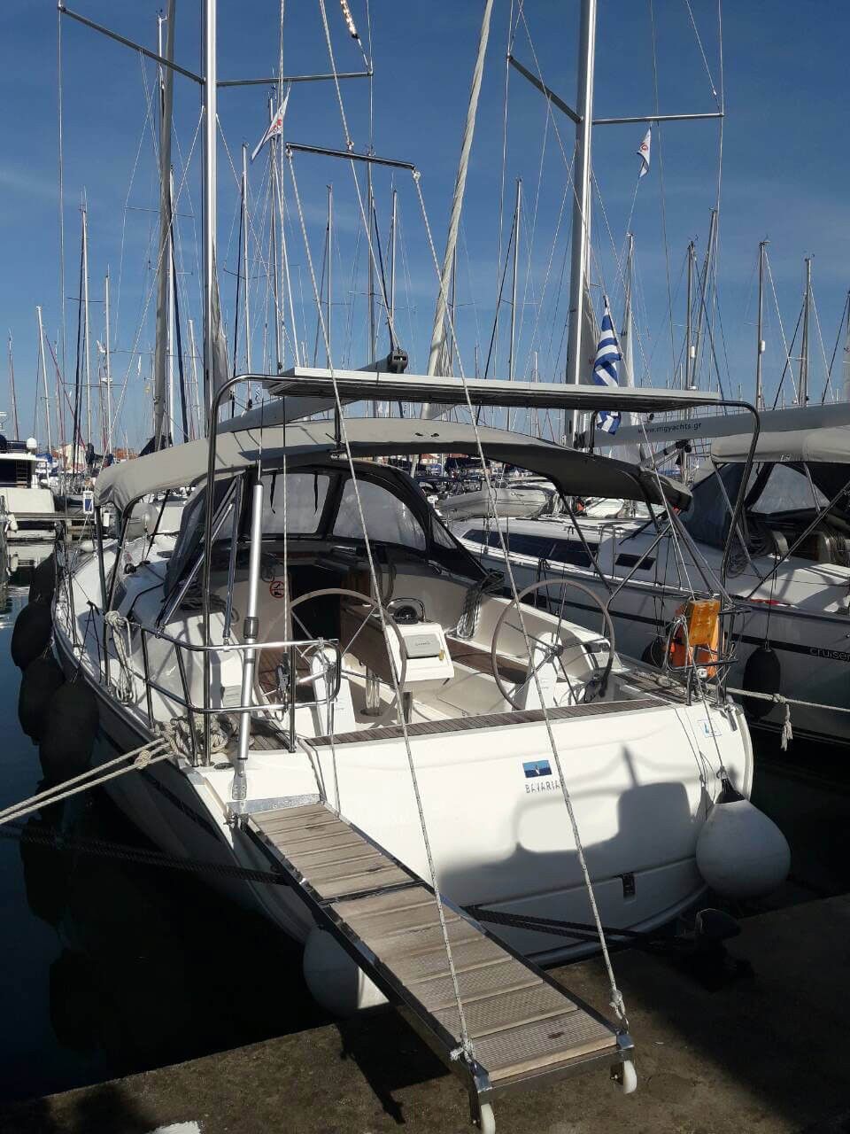 Bavaria Cruiser 41 | Sake