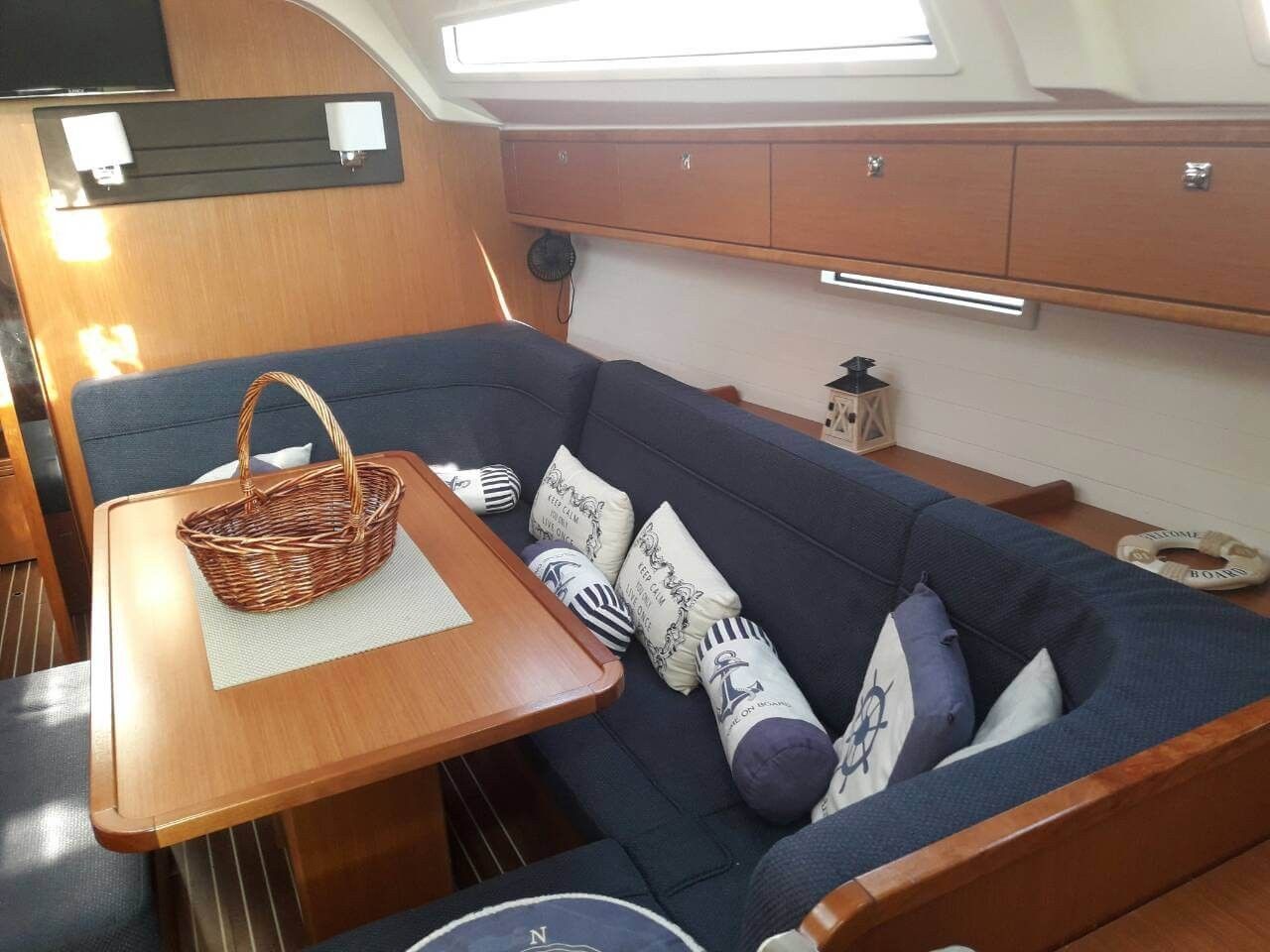 Bavaria Cruiser 41 | Sake