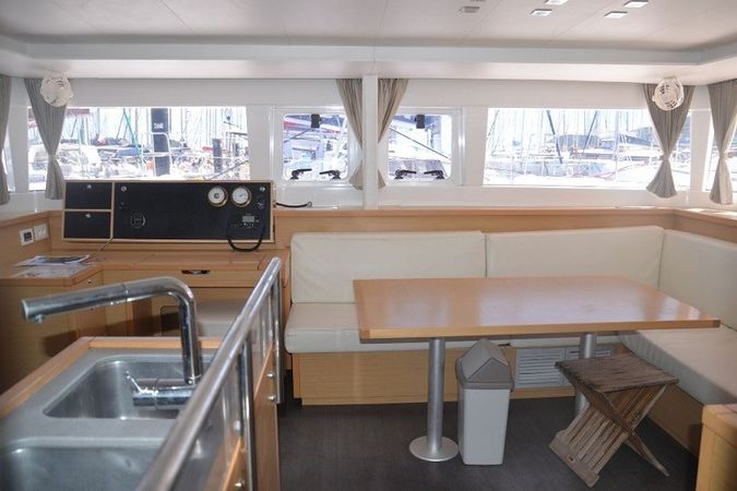 Lagoon 450 F | Divalto