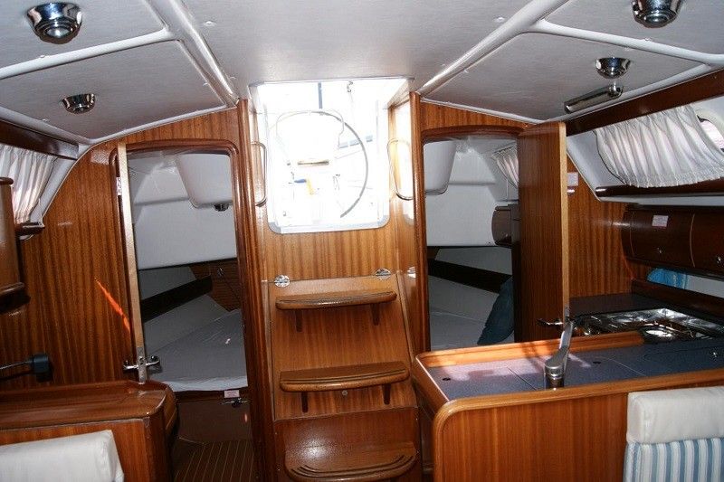 Bavaria Cruiser 36 | Ala Rouge