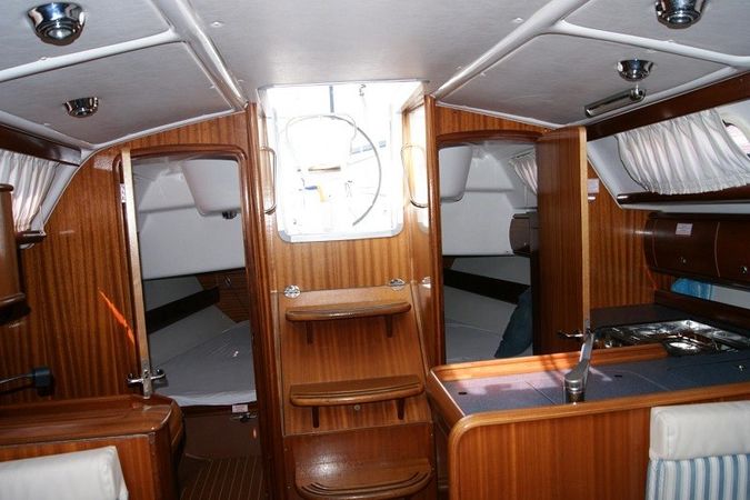 Bavaria Cruiser 36 | Ala Rouge
