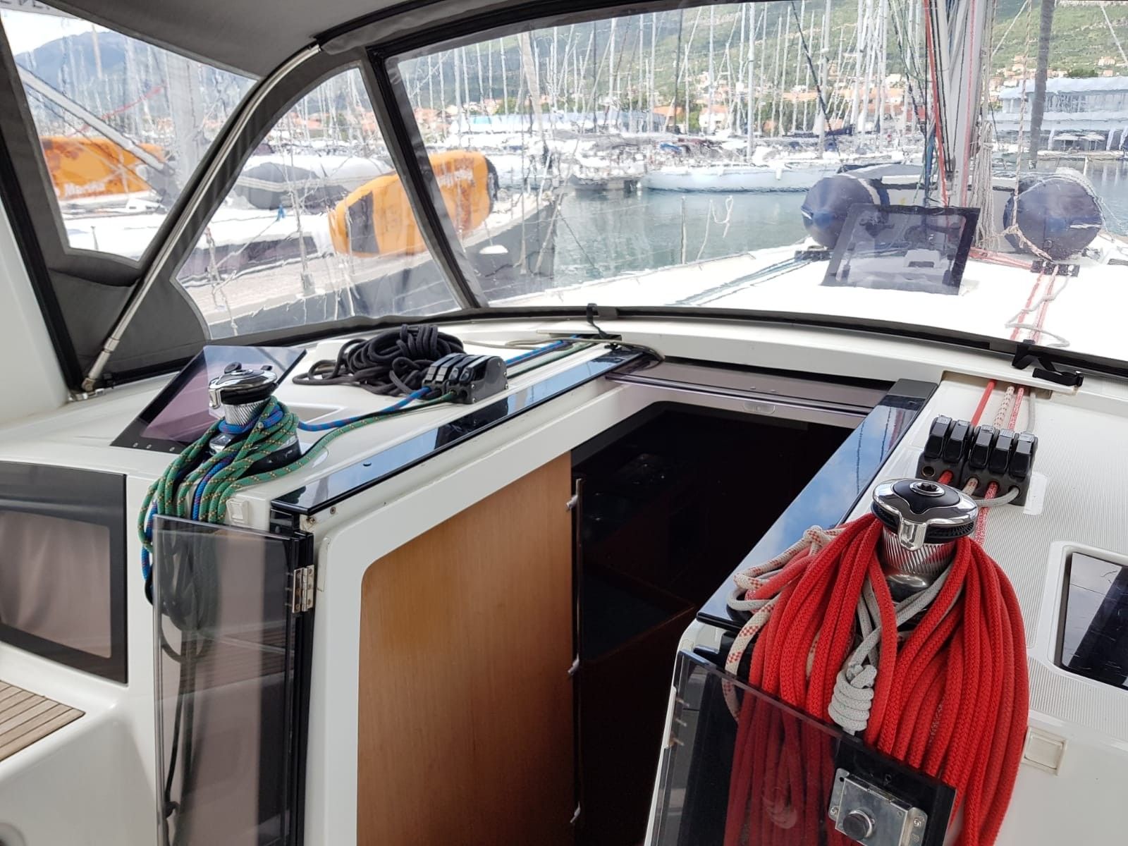 Beneteau Oceanis 45 | Frida
