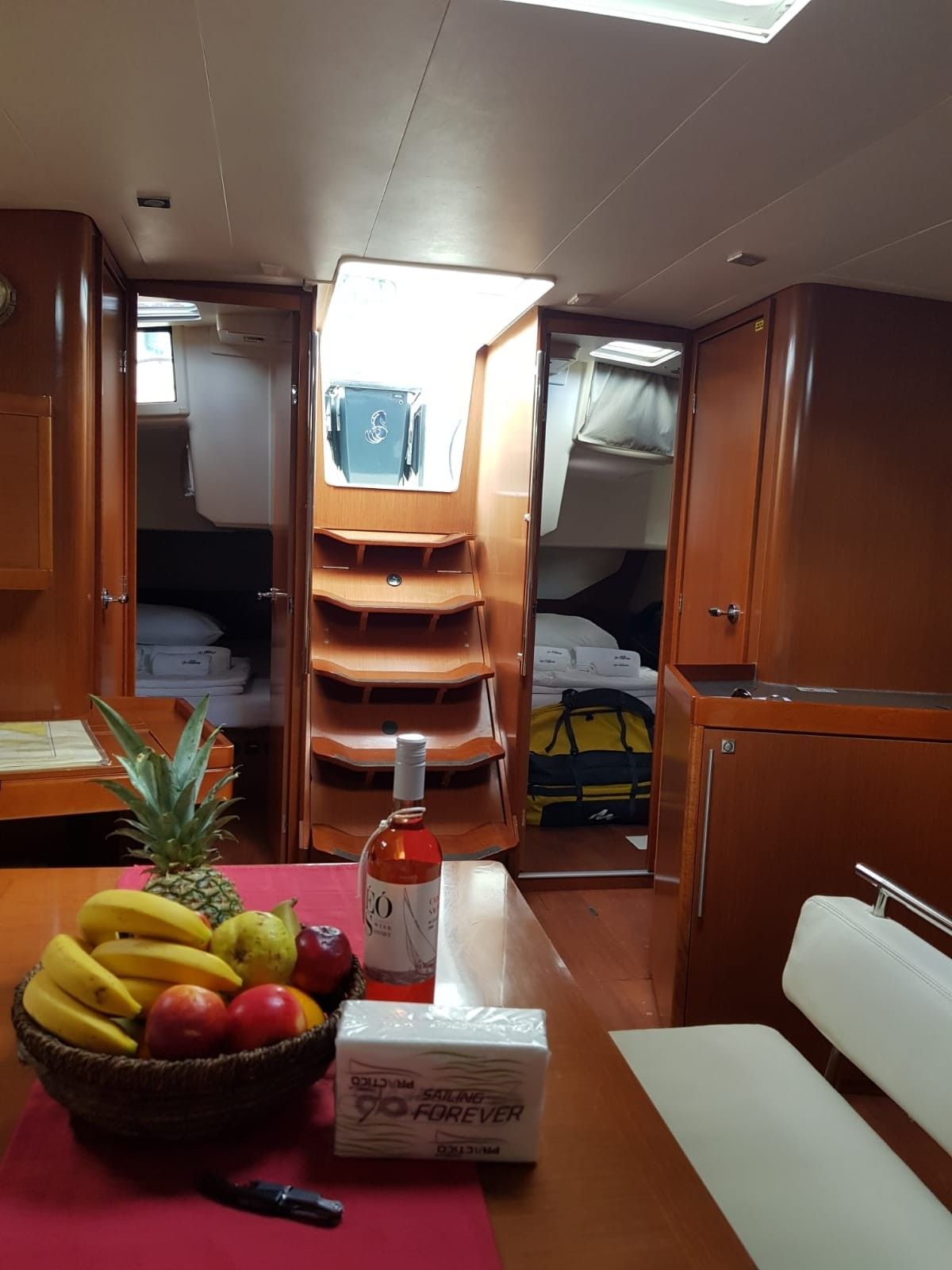 Beneteau Oceanis 45 | Frida