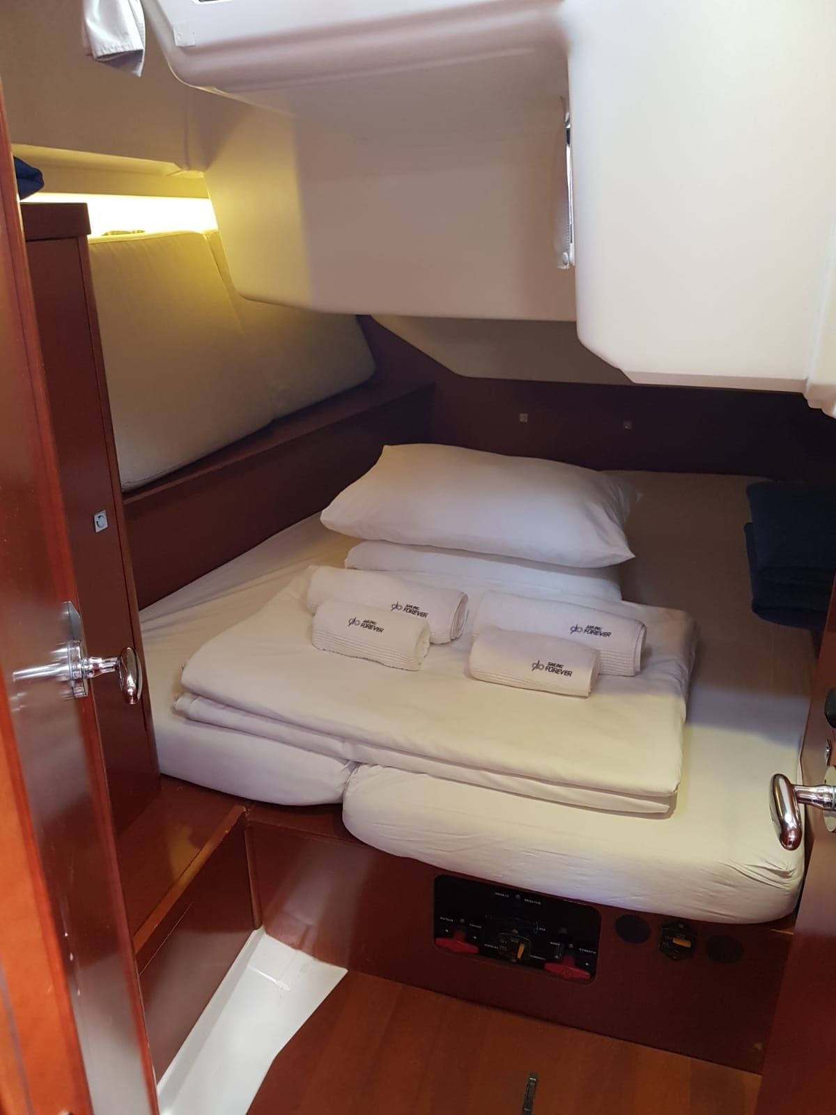 Beneteau Oceanis 45 | Frida