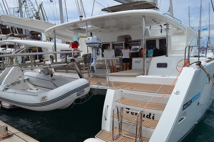 Lagoon 450 F | Fenadi