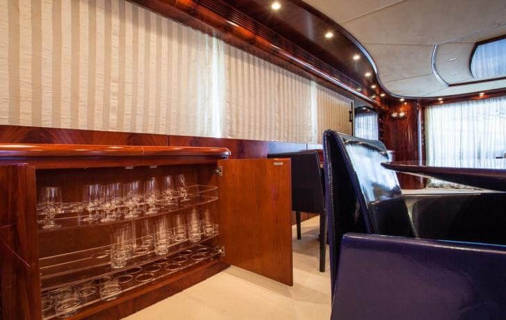 Astondoa 102 | Blosson