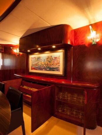 Astondoa 102 | Blosson