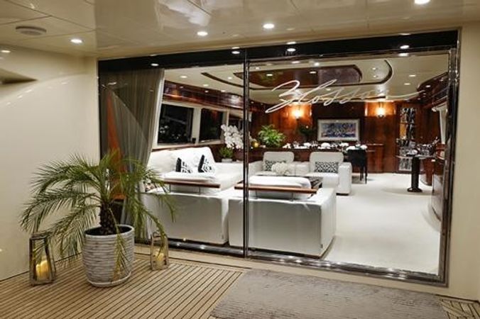 Astondoa 102 | Blosson