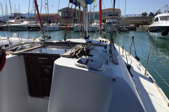 Jeanneau Sun Odyssey 36 | King Julian