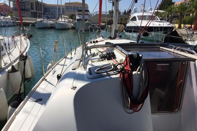 Jeanneau Sun Odyssey 36 | King Julian