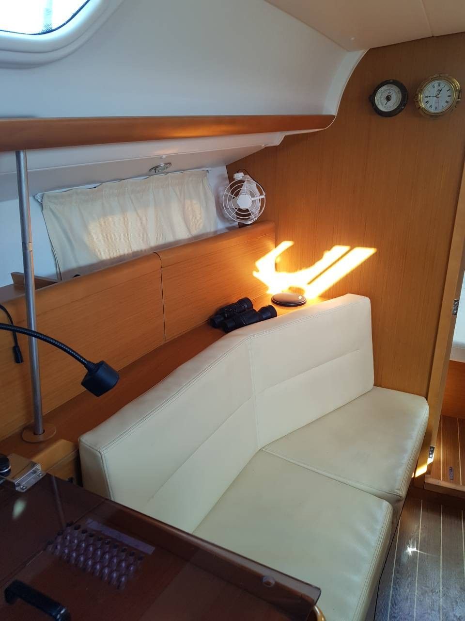 Jeanneau Sun Odyssey 36 | King Julian