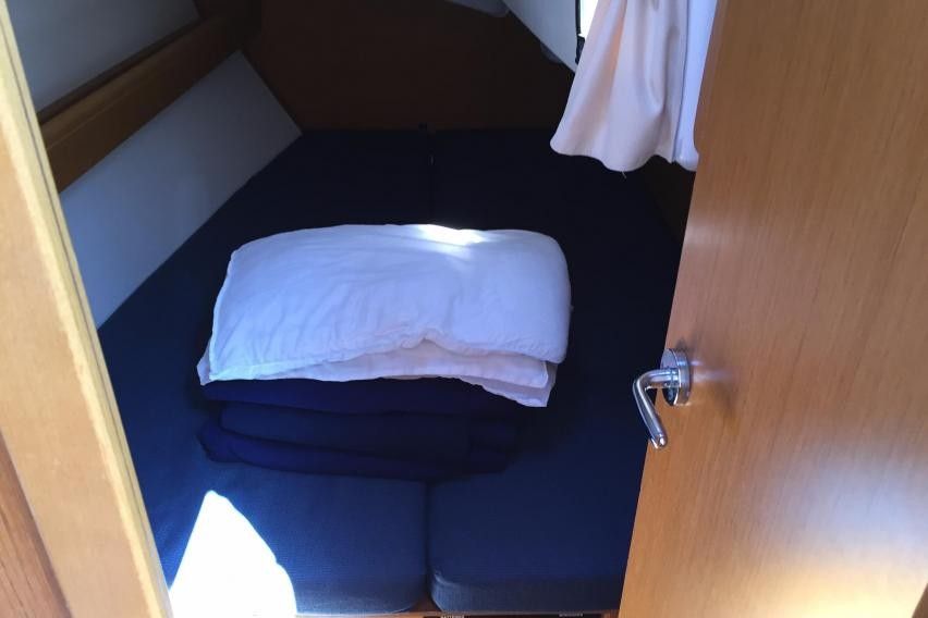 Jeanneau Sun Odyssey 36 | King Julian
