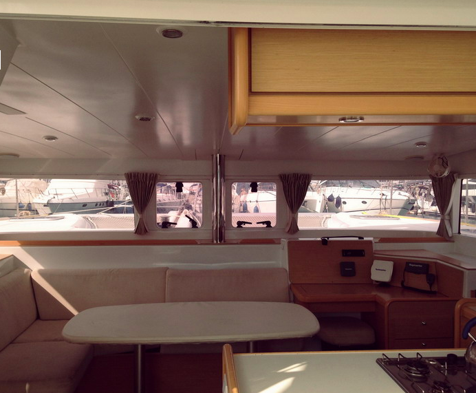 Lagoon 400 | Aurora