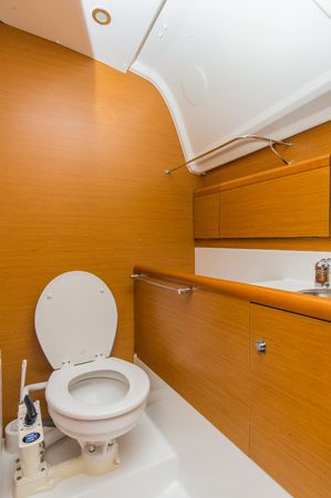 Jeanneau Sun Odyssey 449 | Top Smile